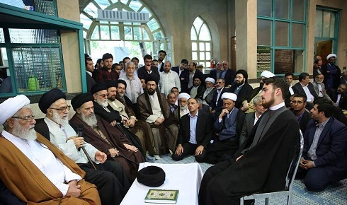 عمامه گذاری عجیب احمد خمینی 