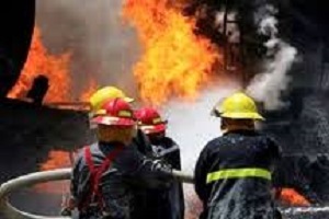نمایشگاه بهاره تهرانسر در آتش سوخت 
