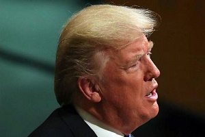 بوش پدر: ترامپ، «لاف زن» است