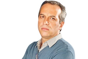 ماجرای دعوای مهران مدیری و اکبر عبدی از زبان محمدحسن لطیفی