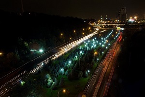  سقوط جوان ۲۰ ساله حوالی پل طبیعت در اتوبان مدرس 