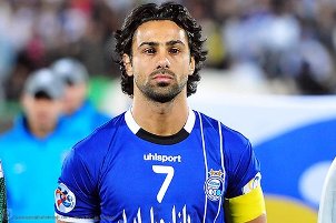 طعنه فرهاد مجیدی به پرسپولیسی ها با انتشار این عکس!