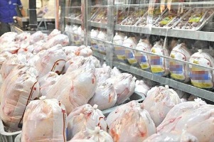 توزیع مرغ گرم در فروشگاه‌های زنجیره‌ای از شنبه