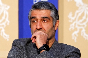 ماجرای ابتلای پژمان جمشیدی به کرونا + عکس