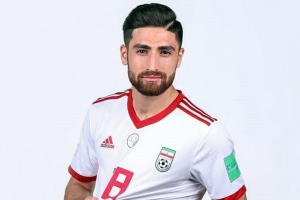 رونمایی علیرضا جهانبخش از مدل موی جدیدش! عکس