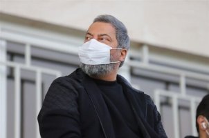 48 ساعت حیاتی برای مهرداد میناوند