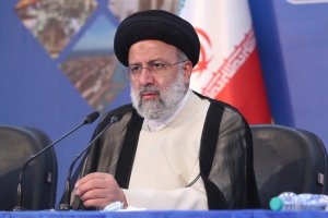 رئیسی افزایش قیمت خودرو را لغو کرد