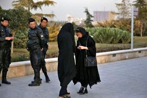 باید «جسارت» را از بی حجاب ها بگیریم !