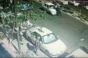 من را بیکار کردند تا یک «ریشو» بیاید، آخوند را زیر گرفتم!