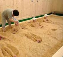 حمام خاک اره برای داشتن پوستی جوان و سالم حمام خاک اره برای داشتن پوستی جوان و سالم