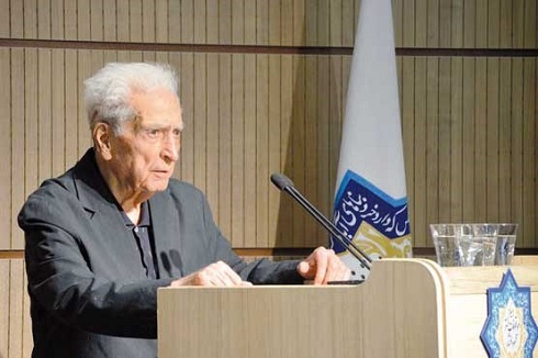 دکتر محمدعلی اسلامی ندوشن,دکتر ندوشن,دکتر محمدعلی اسلامی
