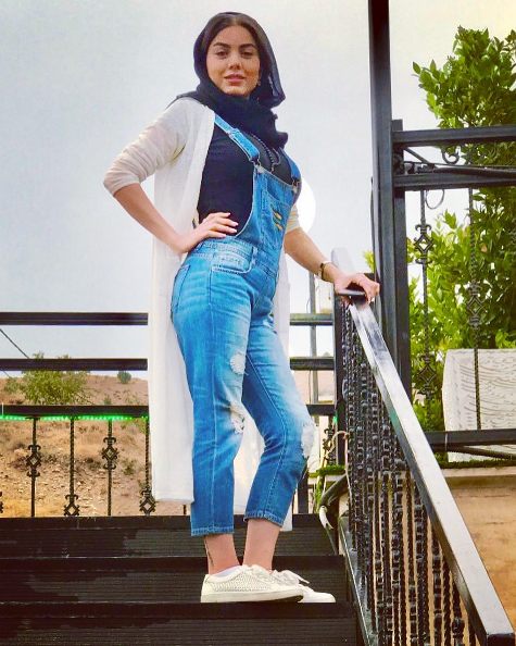 عکس منتشر شده توسط آزاده زارعی