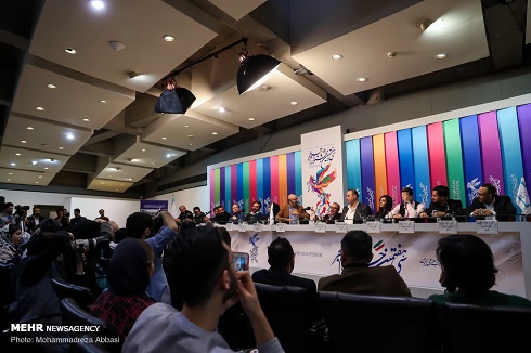 سانسور,سانسور بازیگران زن,سانسور بازیگران زن در جشنواره فجر,سانسور زنان در برنامه هفت