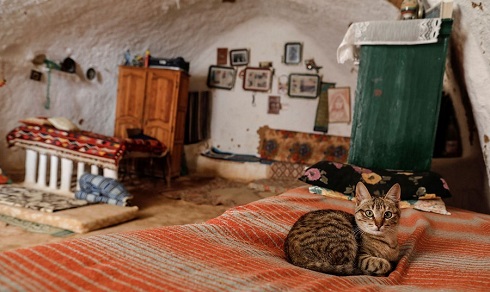 نمایی از داخل خانه روستایی زیرزمینی تونس نمایی از داخل خانه روستایی زیرزمینی تونس