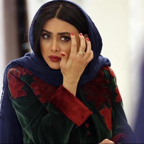 عکس منتشر شده توسط آزاده صمدی