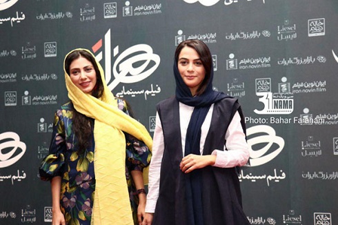 مارال فرجاد و مونا فرجاد عکس هنرمندان در اکران فیلم هزارتو
