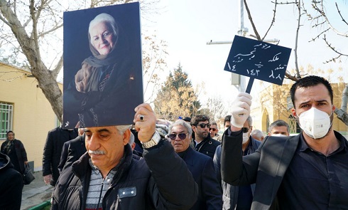 برگزاری مراسم تشییع پیکر ملکه رنجبر برگزاری مراسم تشییع پیکر ملکه رنجبر
