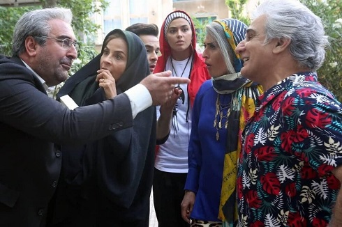 ریحانه پارسا، مهدی هاشمی و سیما تیرانداز در پشت صحنه کوسه ریحانه پارسا، مهدی هاشمی و سیما تیرانداز در پشت صحنه کوسه
