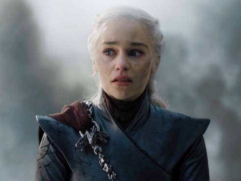 دنریس در سریال بازی تاج و تخت Game of Thrones,سکانس های جنجالی "بازی تاج و تخت" که سانسور شد + عکس