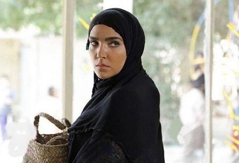 سارا رسول زاده در نقش نجلا سارا رسول زاده در نقش نجلا