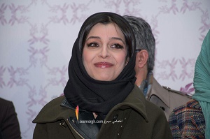 محمدرضا فروتن و ساره بیات در فرش قرمز عادت نمی کنیم در جشنواره فیلم فجر34 + عکس