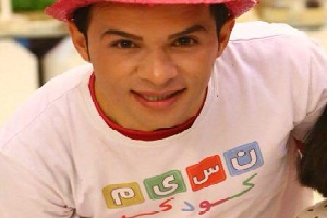 یک رسانه اینترنتی بی اجازه اسرار زندگی خصوصی مجری برنامه کودک خان عمو را افشا کرد...