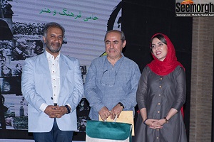 عکس آتیلا پسیانی و همسرش, کمال تبریزی و دخترش در جشن عکاسان سینما
