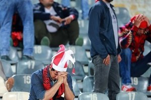 واکنش مربی استقلال به محرومیت تماشاگران پرسپولیس