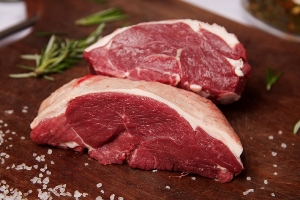 گوشت گوساله بهتر است یا گوسفند؟