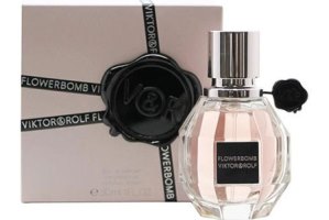 5 عطر زنانه پرفروش مخصوص فصل پاییز