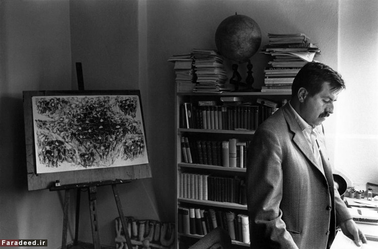 گونترگراس در دفتر کارش. سال 1961