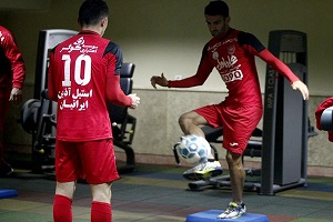 بازیکن پرسپولیس در کنسرت خواننده مشهور