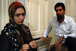 «اشیا از آنچه در آینه می‌بینید به شما نزدیک‌ترند»