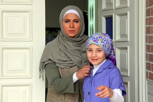 روشنك عجمیان