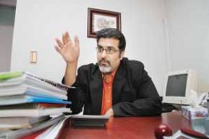 فرید سعادتمند 
